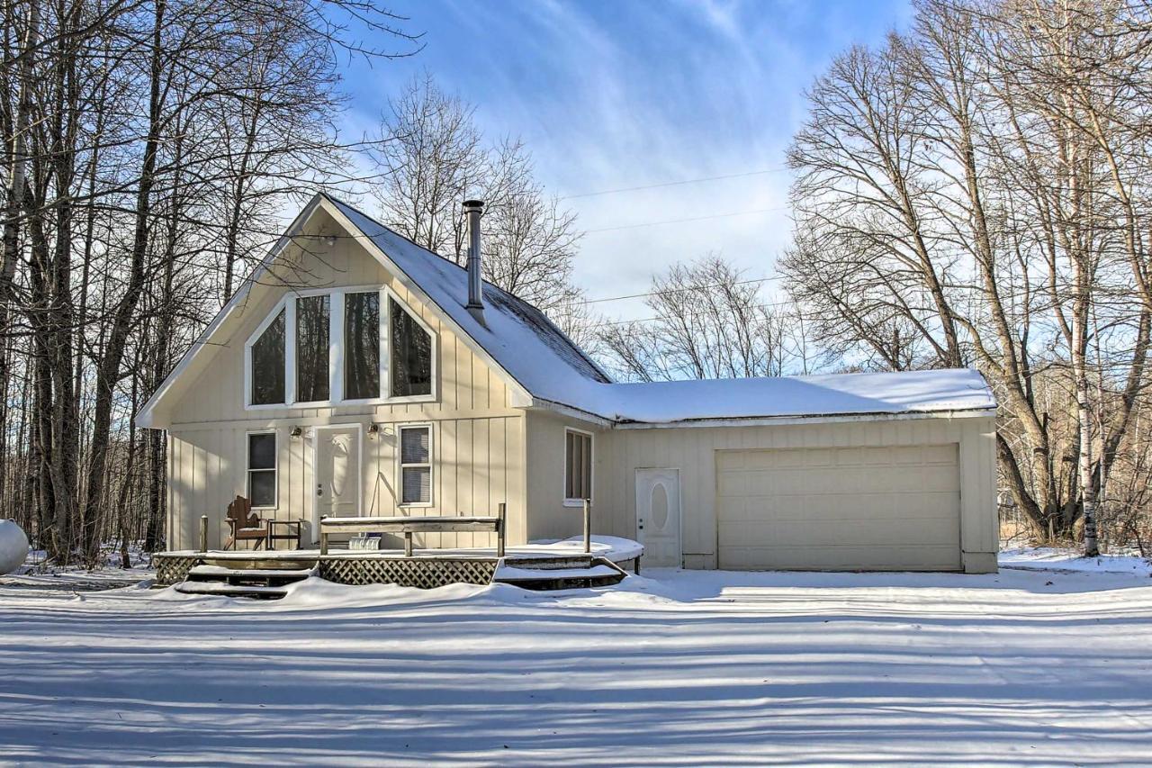 Lakes Of The North Home On Snowmobile And Atv Trail! Mancelona エクステリア 写真